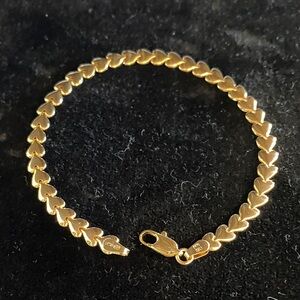 Elegant Gold Bracelet 3.4 grams
